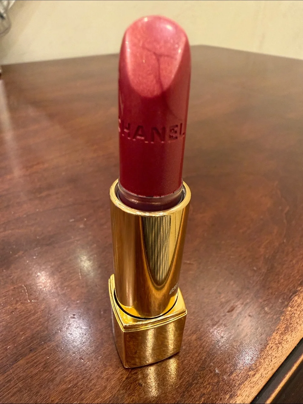 CHANEL Rouge Allure Luminous Satin Lip Colour 20 Voluptuous